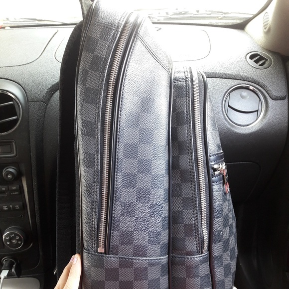 Louis Vuitton Michael in Danier Graphite Canvas - Picture 2 of 3